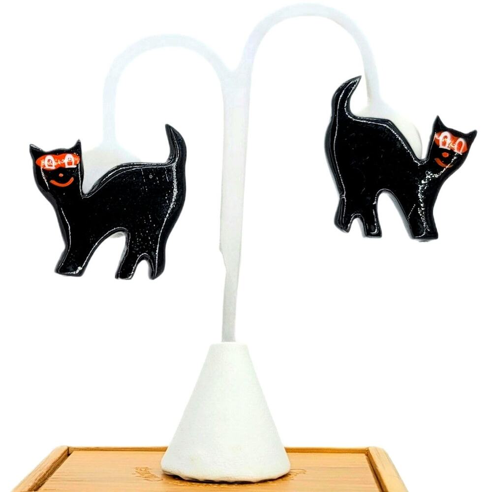 VTG Wood Halloween Black Cat Spooky Trick or Treat Stud Post Earrings